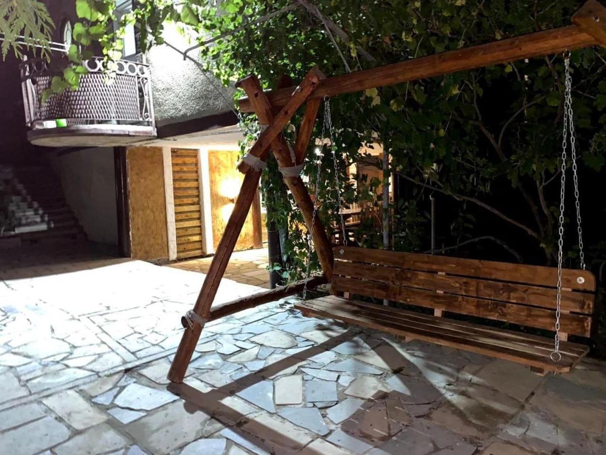 Elegaya Guest House Idschewan Exterior foto